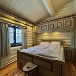 Large, Cozy, And Spacious In Hébergement de vacances Geilo