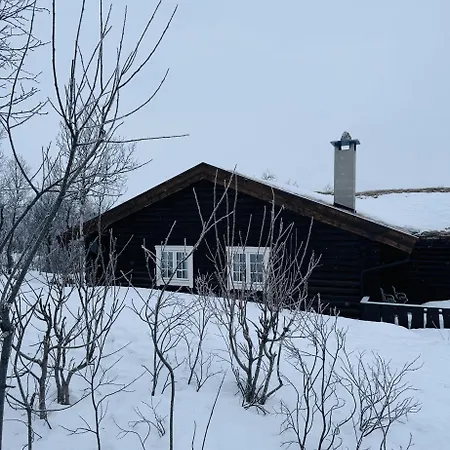 بيت للعطل Large, Cozy, And Spacious In يالو