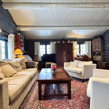 Large, Cozy, And Spacious In بيت للعطل يالو