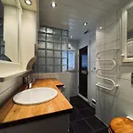 Σπίτι διακοπών Large, Cozy, And Spacious In